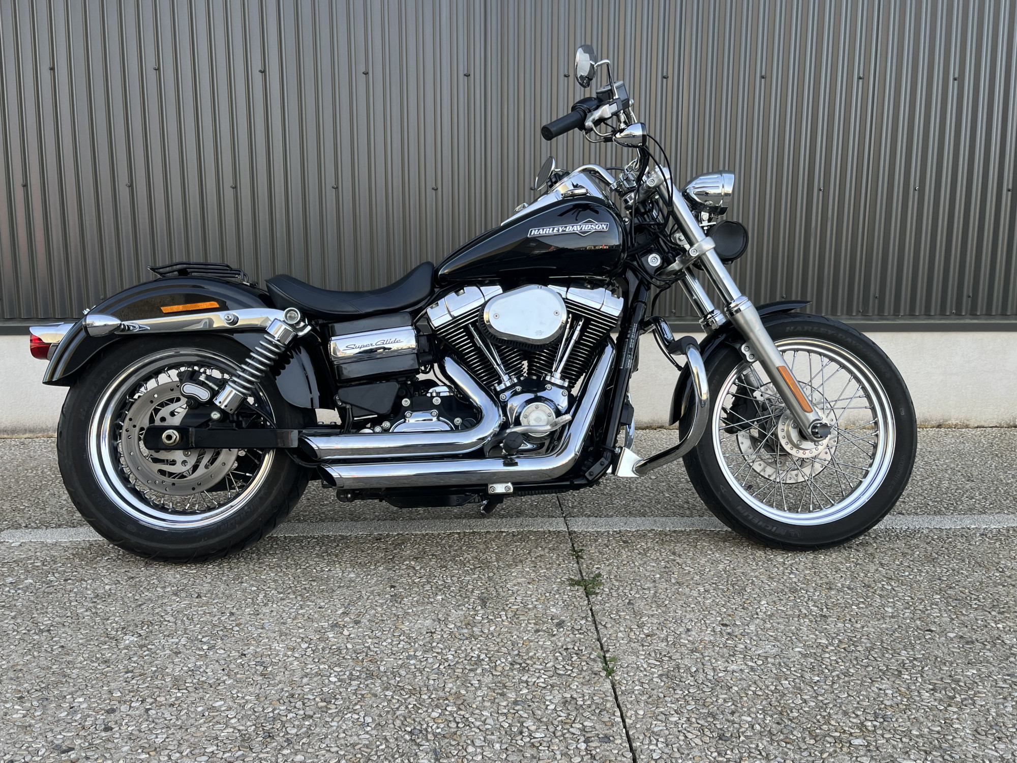 HARLEY-DAVIDSON DYNA SUPER GLIDE 1584