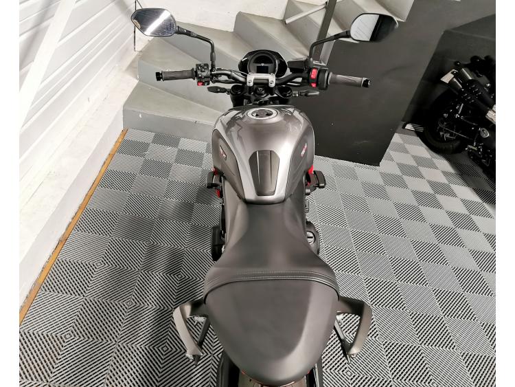 TRIUMPH TRIDENT 660 - 1ERE MAIN - ELIGIBLE A2
