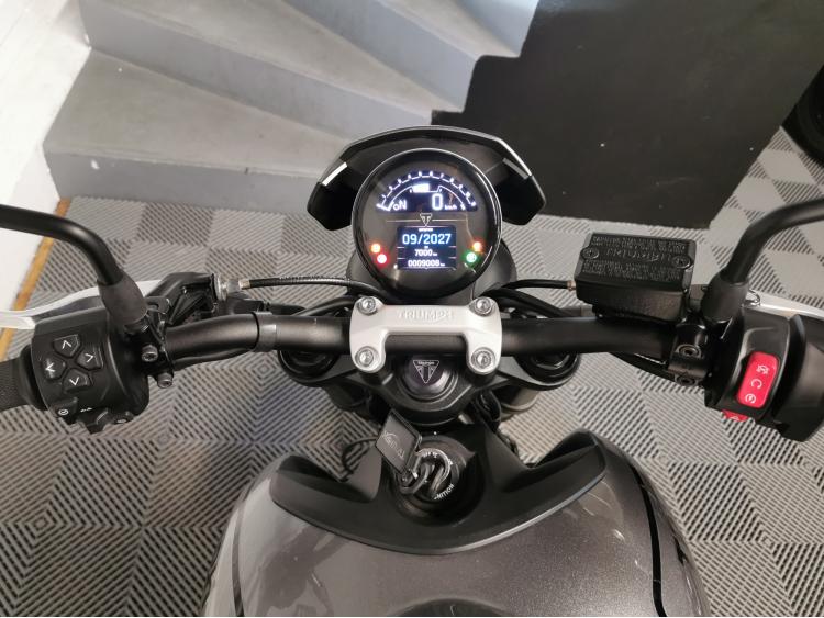 TRIUMPH TRIDENT 660 - 1ERE MAIN - ELIGIBLE A2