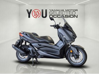 YAMAHA XMAX 125