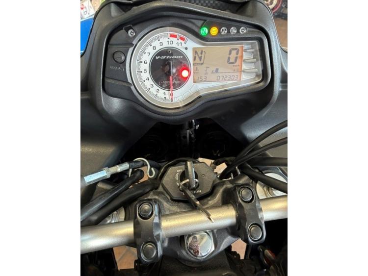 SUZUKI DL V-STROM 650XT A2