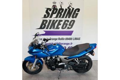 KAWASAKI ZR-7 S