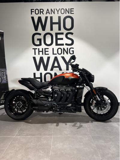TRIUMPH ROCKET 3 R STORM