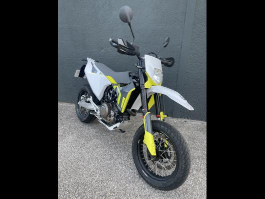 HUSQVARNA 701 SUPERMOTO