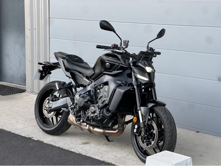 YAMAHA MT-09  Y-AMT