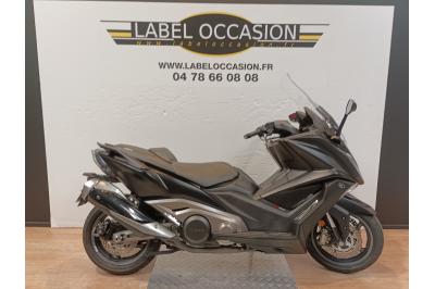 KYMCO AK 550