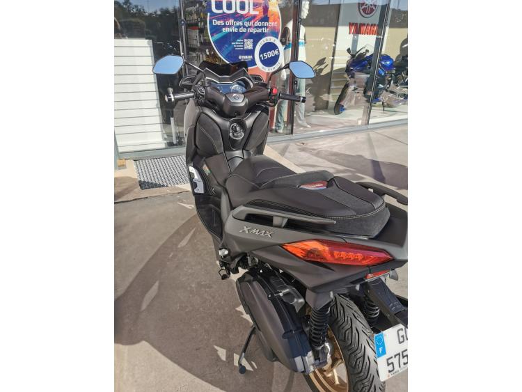 YAMAHA XMAX 125 TECH MAX