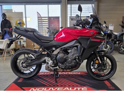 YAMAHA TRACER 9