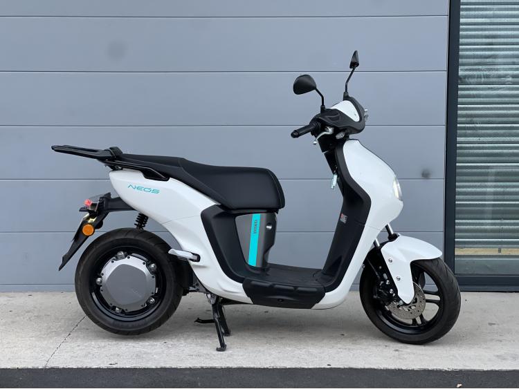 YAMAHA NEO'S 50cc ELECTRIQUE DOUBLE BATTERIES