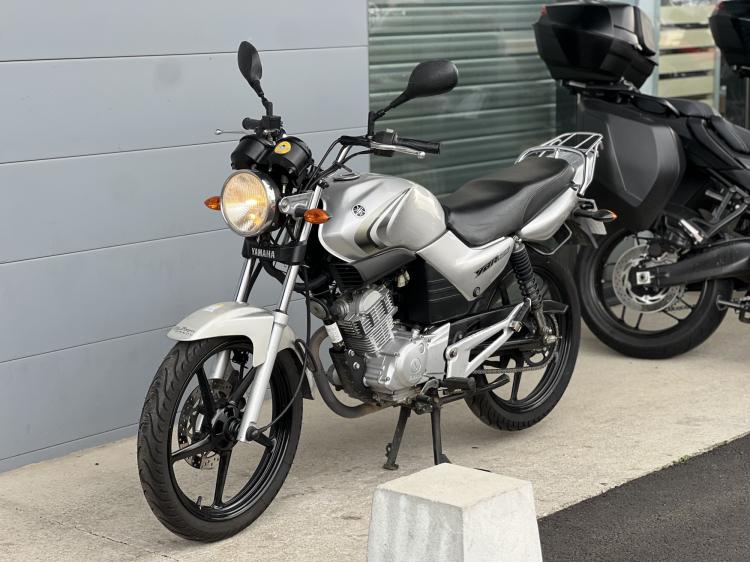 YAMAHA YBR 125