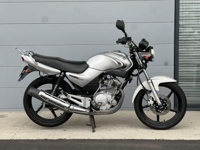 YAMAHA YBR 125