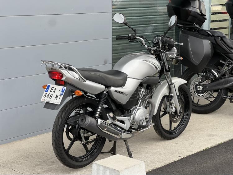 YAMAHA YBR 125