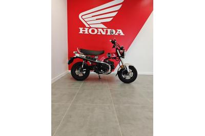 HONDA DAX ST