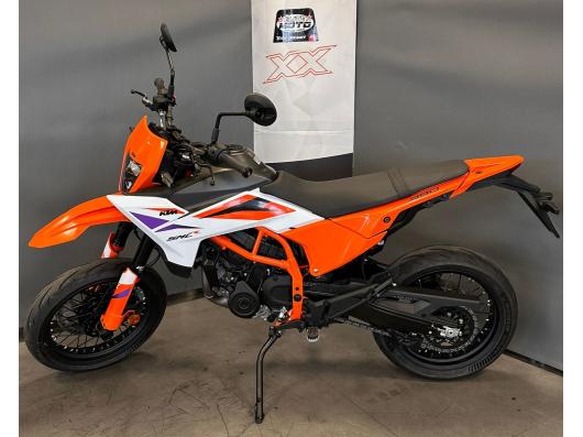 KTM 390 SMC-R