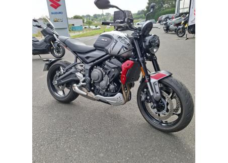 TRIUMPH TRIDENT 660