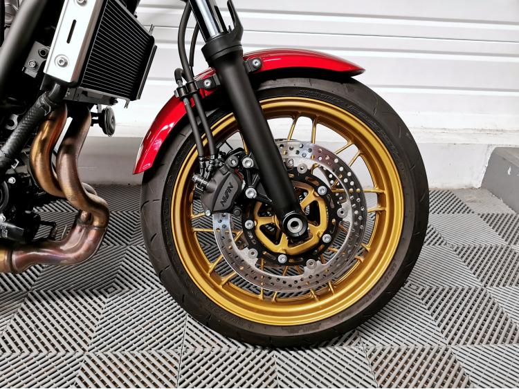 KAWASAKI Z650 Z650RS RS Z 650 - ELIGIBLE A2 - 1ERE MAIN
