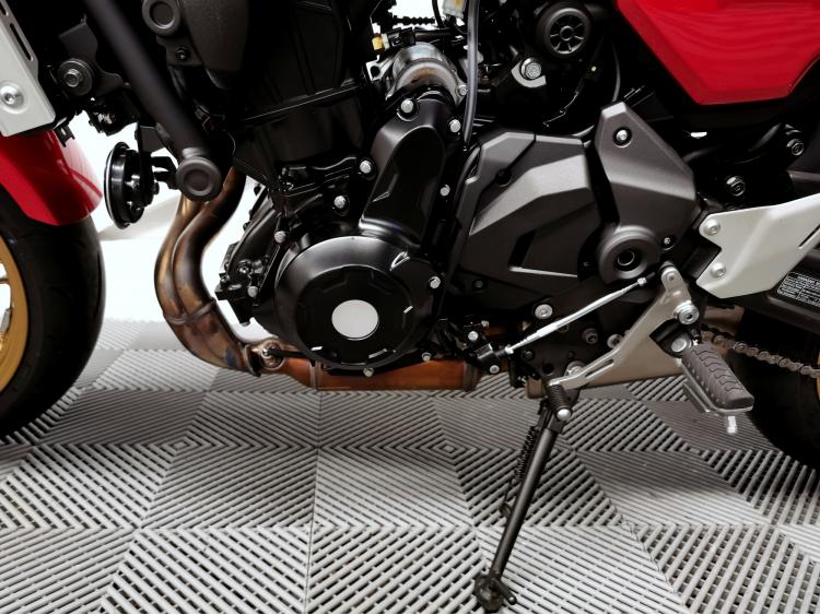 KAWASAKI Z650 Z650RS RS Z 650 - ELIGIBLE A2 - 1ERE MAIN