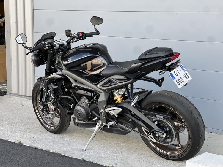 TRIUMPH STREET TRIPLE RS 765
