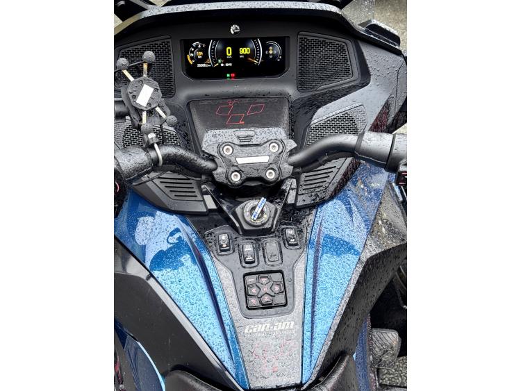 CAN-AM SPYDER RT 1330 LIMITED canam f3 ltd rts can am