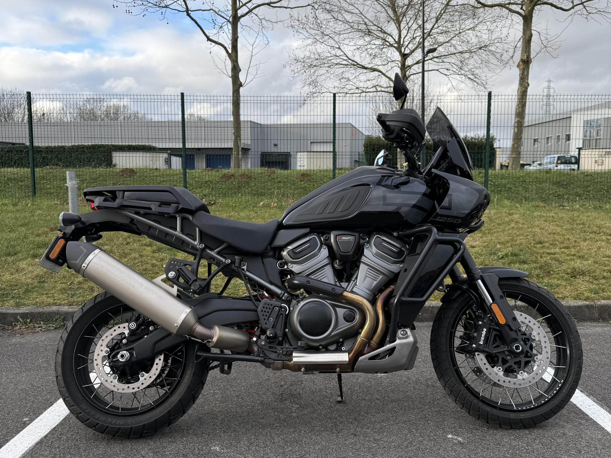 HARLEY-DAVIDSON ADVENTURE PAN AMERICA 1250 SPECIAL