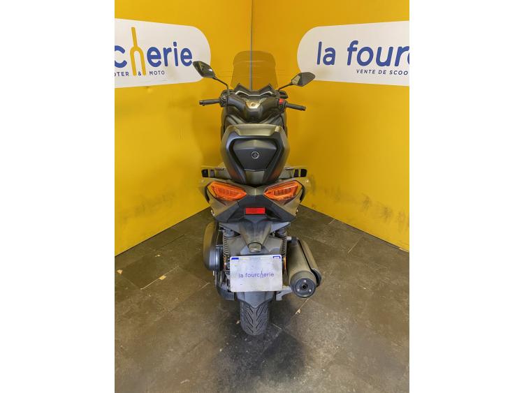 YAMAHA XMAX 125