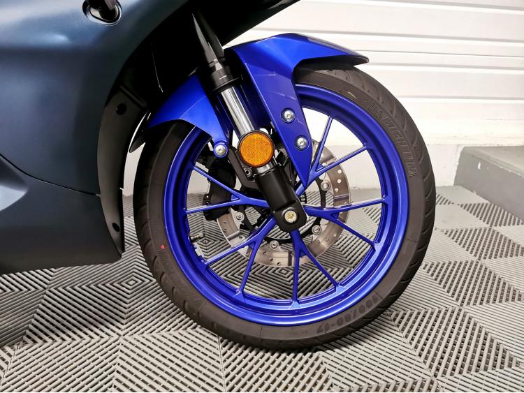 YAMAHA YZF-R 125 R125 - 1ere main 
