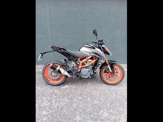 KTM 390 DUKE