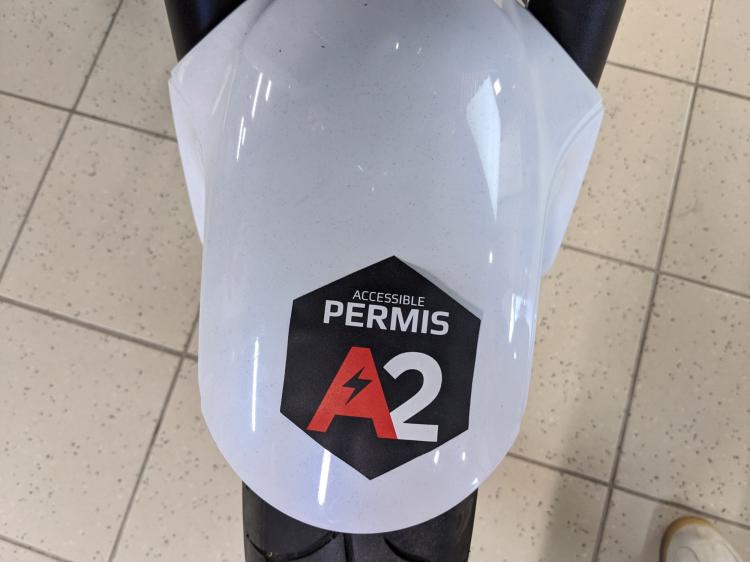 SUZUKI GLADIUS 650 A2 état neuve
