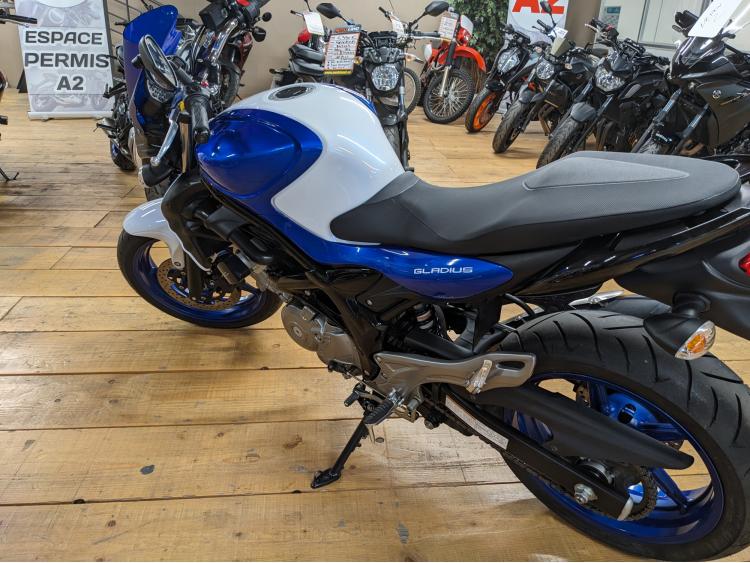 SUZUKI GLADIUS 650 A2 11500 KM