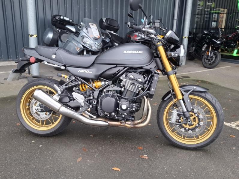 KAWASAKI Z 900 RS SE