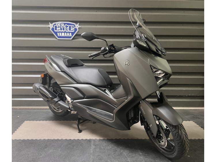 YAMAHA XMAX 300 2026 - Livraison