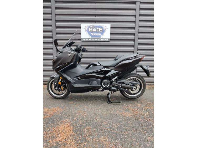 YAMAHA XP T-MAX 560 TECH MAX