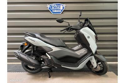YAMAHA NMAX 125