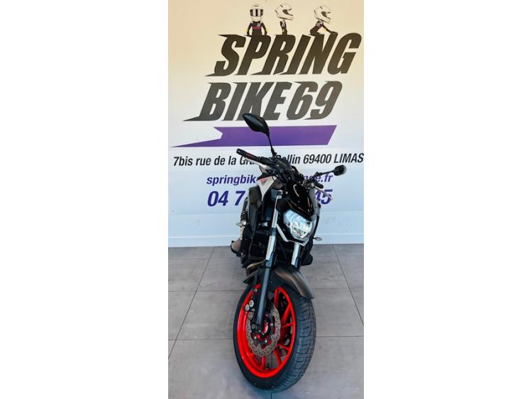 YAMAHA MT-07 (47.5CV)