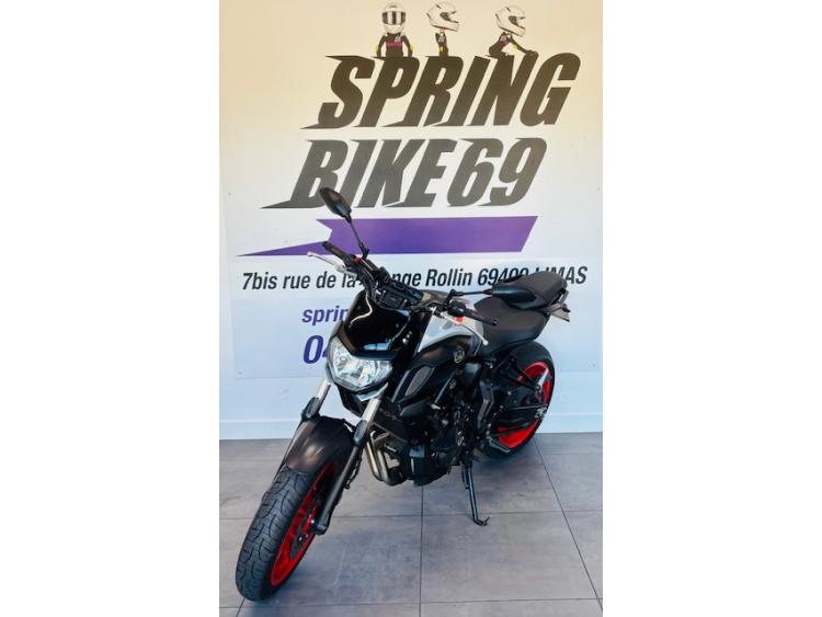 YAMAHA MT-07 (47.5CV)