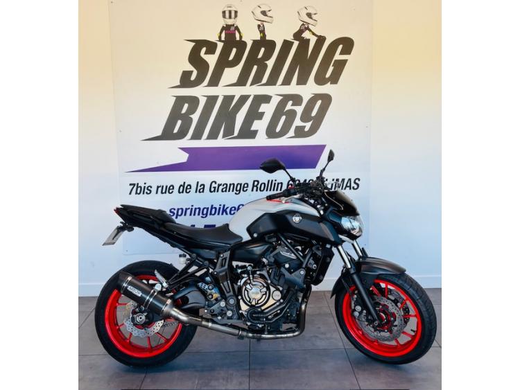 YAMAHA MT-07 (47.5CV)