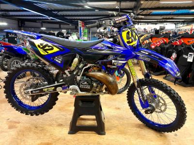 YAMAHA YZ250