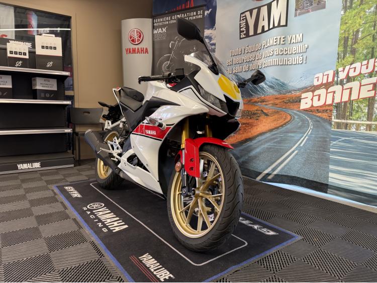 YAMAHA YZF 125 R ABS