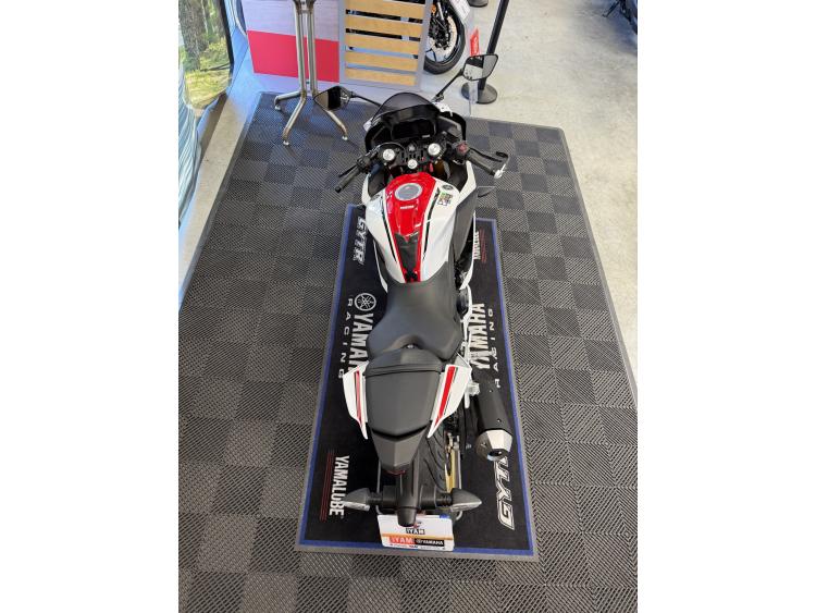 YAMAHA YZF 125 R ABS