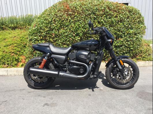 HARLEY-DAVIDSON STREET ROD 750