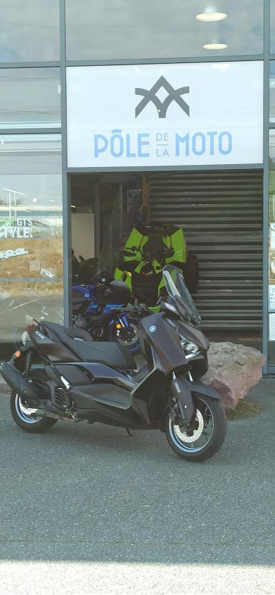 YAMAHA XMAX 125 TECH MAX