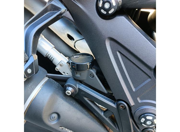 DUCATI DIAVEL STRADA