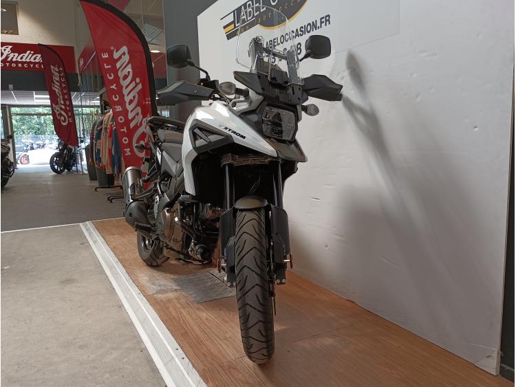 SUZUKI DL 1050 V-STROM