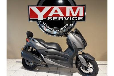 YAMAHA XMAX 300