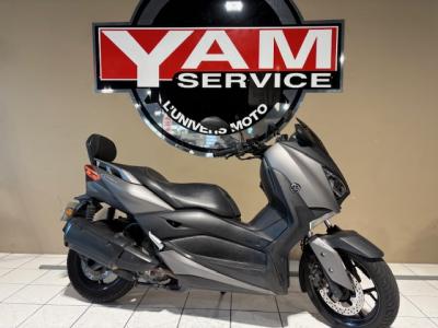 YAMAHA XMAX 300