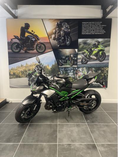 KAWASAKI Z 900