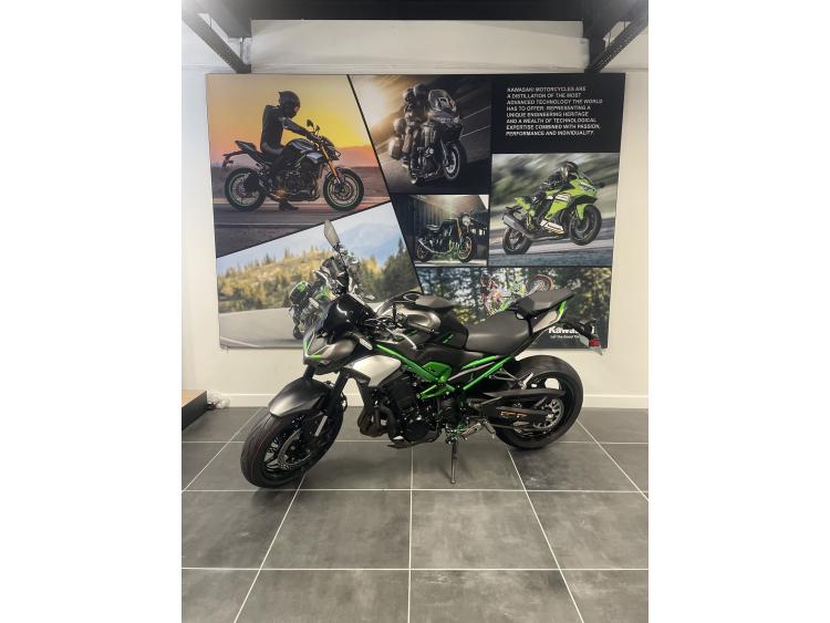 KAWASAKI Z 900
