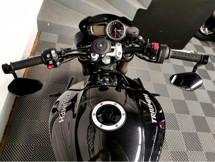 TRIUMPH SPEED TRIPLE 1050 S 