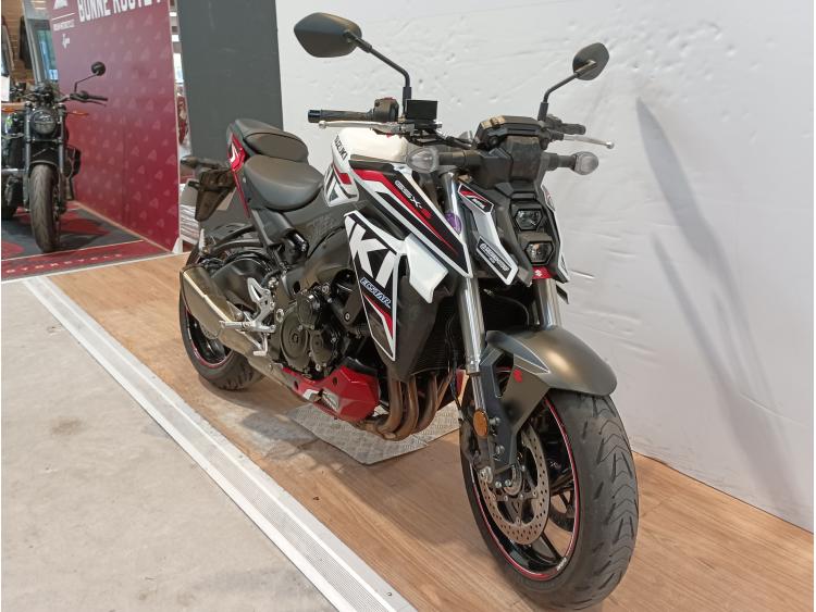 SUZUKI GSX-S 950
