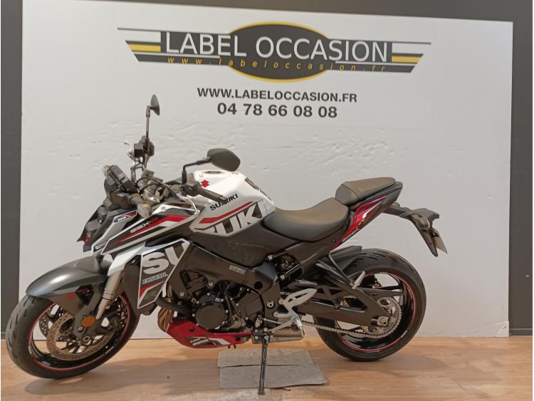 SUZUKI GSX-S 950